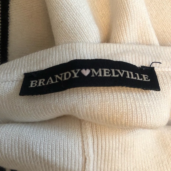 Halter Neck Tank Top - Picture 2 of 3